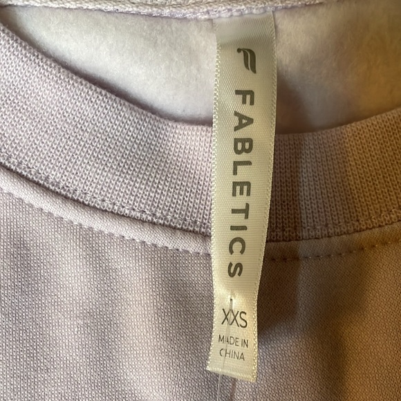 Fabletics crew neck lavender sweatshirt size XXS - Picture 5 of 6